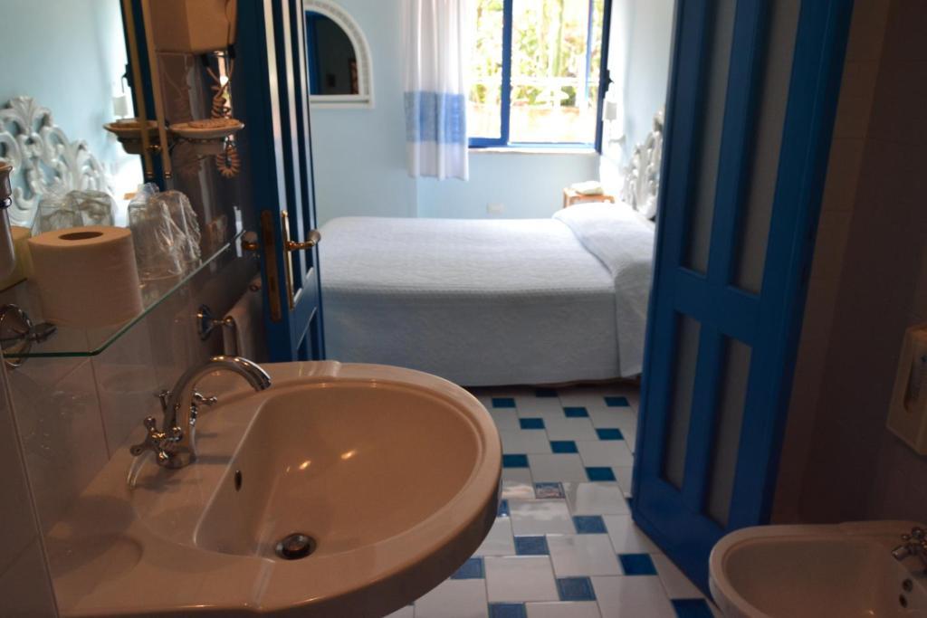 Hotel La Lampara Golfo Aranci Kamer foto