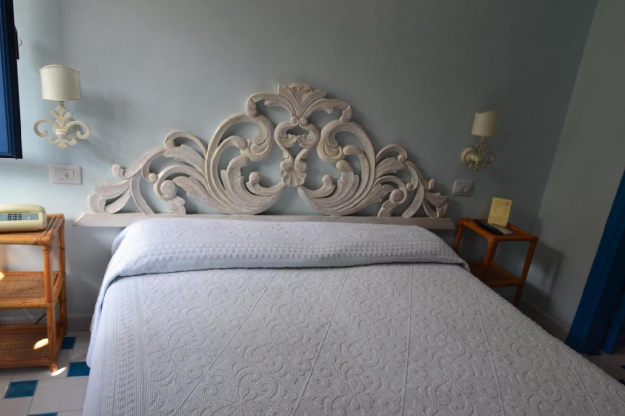 Hotel La Lampara Golfo Aranci Kamer foto